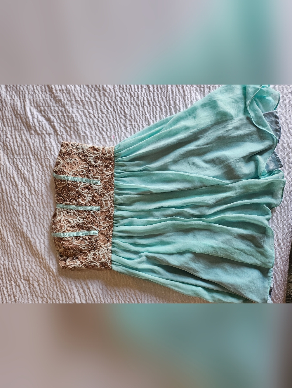 GBG Los Angeles Mint Green Chiffon Mini Dress with Beige Lace Waist